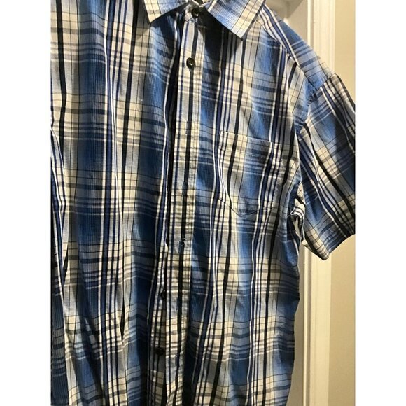 BEVERLY‎ Hills Polo Club Boys Button Down Striped Shirt Size 14-16 - Picture 3 of 9